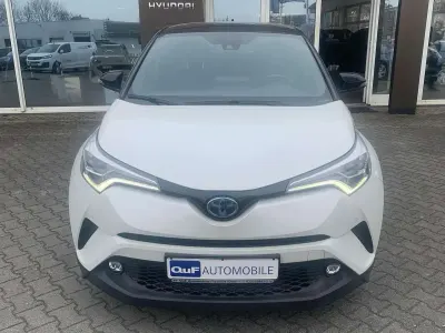 Usata Toyota C-HR Style 98 CV (72 kW) 2017 Bianco SUV