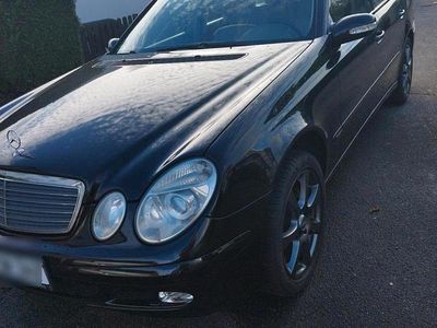 Mercedes E240