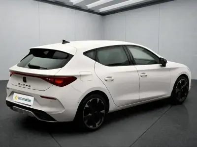 Usata Cupra Leon 150 CV (110 kW) 2023 Bianco Berlina