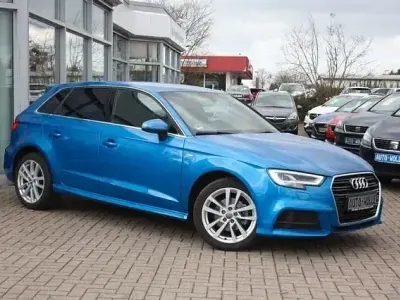 Używany Audi A3 S-Line 116 KM (85 kW) 2018 Niebieski Sedan/Limuzyna
