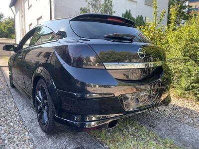 Opel Astra GTC