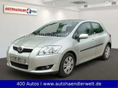 Gebraucht Toyota Auris 97 PS (71 kW) 2007 Silber Kleinwagen