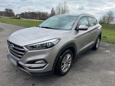 Gebraucht Hyundai Tucson 150 PS (110 kW) 2015 SUV