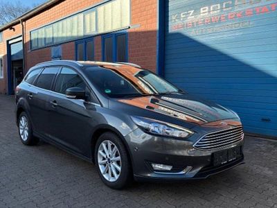 Gebraucht Ford Focus 125 PS (91 kW) 2018 Grau Kombi