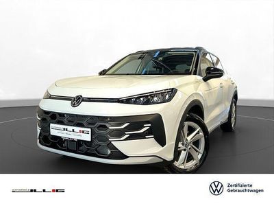 Gebraucht VW T-Roc Life 150 PS (110 kW) 2026 Pure white uni schwarz (weiß) SUV
