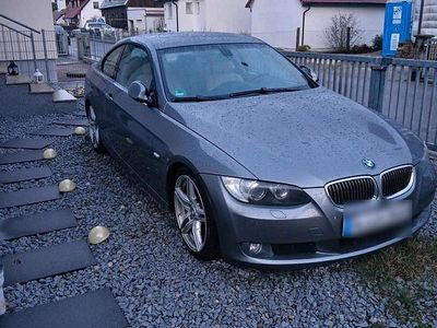 Gebraucht BMW 325 218 PS (160 kW) 2008 Silber Coupé