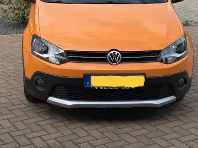 Gebraucht VW Polo Cross 86 PS (63 kW) 2011 Orange Kleinwagen