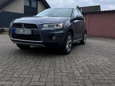 Usata Mitsubishi Outlander 156 CV (114 kW) 2010 Grigio SUV