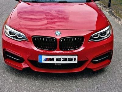 BMW M235