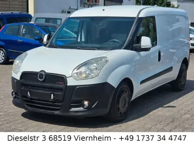 Gebraucht Fiat Doblò 101 PS (74 kW) 2011 Weiß Van / Kleinbus