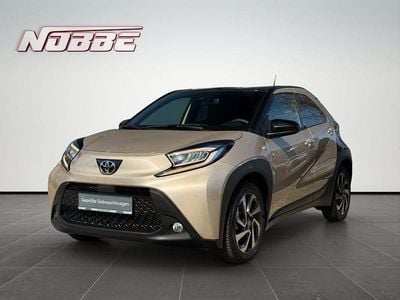 Usata Toyota Aygo X Team 72 CV (52 kW) 2024 Beige SUV
