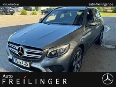 Gebraucht Mercedes GLC250 204 PS (150 kW) 2018 Grau SUV