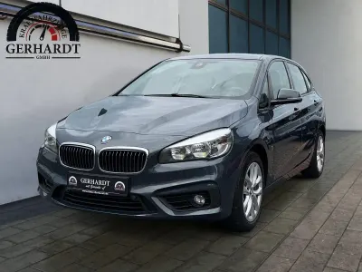 Gebraucht BMW 225 Advantage 224 PS (164 kW) 2017 Grau Van / Kleinbus