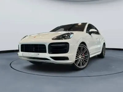 Usata Porsche Cayenne 460 CV (338 kW) 2023 Bianco SUV