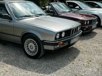 Gebraucht BMW 325 170 PS (125 kW) 1987 Silber Limousine