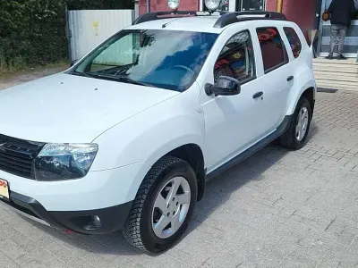 Gebraucht Dacia Duster 105 PS (77 kW) 2013 Weiß SUV