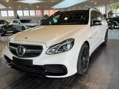 Gebraucht Mercedes E63 AMG AMG 557 PS (409 kW) 2013 Weiß Kombi