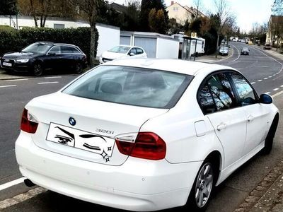 gebraucht BMW 320 i -