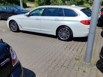 BMW 525