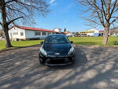 Gebraucht Ford Fiesta 60 PS (44 kW) 2010 Schwarz Kleinwagen