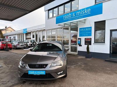 Grau Gebraucht 2014 Seat Leon ST FR Kombi | 10.390 € (Fairer Preis)