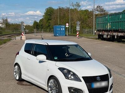 Gebraucht Suzuki Swift Sport 136 PS (100 kW) 2013 Weiß Kleinwagen