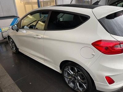 Gebraucht Ford Fiesta ST-Line X 125 PS (91 kW) 2020 Weiß Kleinwagen