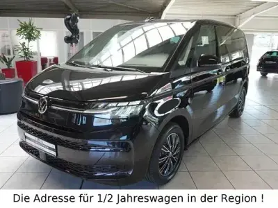 Neu VW Multivan Life 150 PS (110 kW) 2026 Deepblackperleffekt Van / Kleinbus
