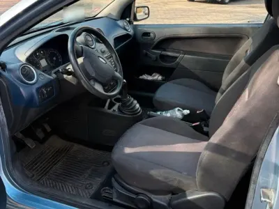 Gebraucht Ford Fiesta 70 PS (51 kW) 2007 Blau Kleinwagen