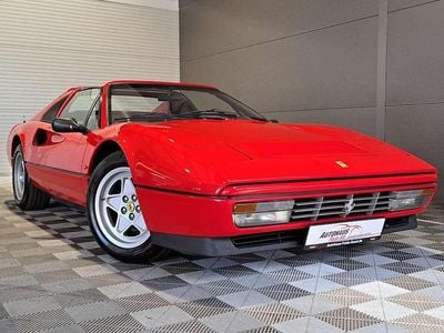 Rot Gebraucht 1987 Ferrari 328 Cabrio | 99.970 €