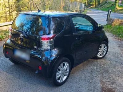 Brugt Toyota iQ 98 HK (72 kW) 2009 Sort Hatchback