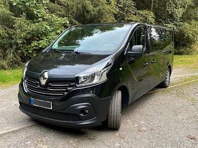 Schwarz Gebraucht 2019 Renault Trafic Expression Van / Kleinbus | 17.000 €