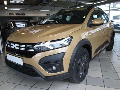 Gebraucht Dacia Sandero Expression 91 PS (66 kW) 2024 Beige Limousine