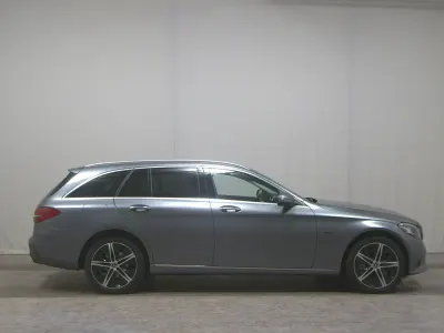 Usata Mercedes C300e Avantgarde 306 CV (225 kW) 2020 Grigio Station wagon