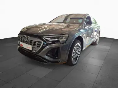Gebraucht Audi Q8 Sportback e-tron S-Line 300 kW (408 PS) 2024 Daytonagrau perleffekt SUV