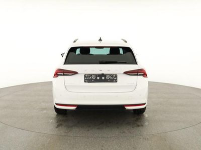 Neu Skoda Octavia Selection 2026 Candy weiß Kombi