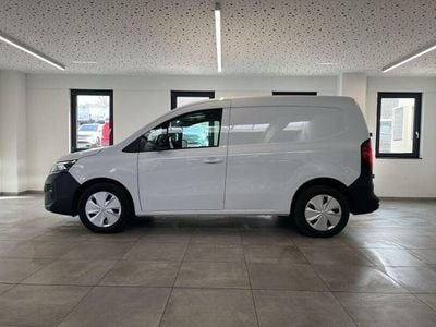 Usata Nissan Townstar N-Connecta 89 kW (122 CV) 2023 Bianco Berlina