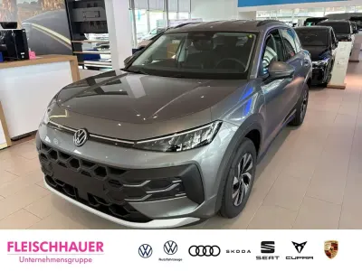 Neu VW T-Roc Trendline 116 PS (85 kW) 2026 Wolf grey metallic SUV