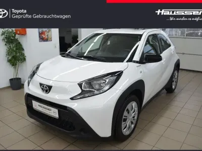 Gebraucht Toyota Aygo X Business Edition 72 PS (52 kW) 2025 Weiß SUV