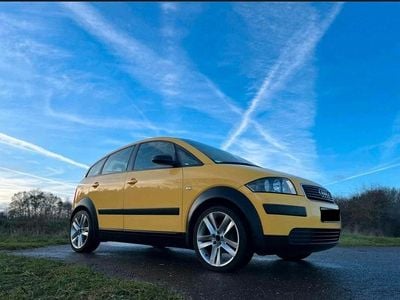 Gebraucht Audi A2 110 PS (80 kW) 2004 Gelb Kleinwagen