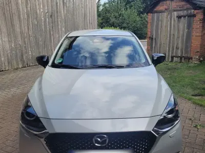Gebraucht Mazda 2 Homura-Line 90 PS (66 kW) 2023 Weiß Kleinwagen