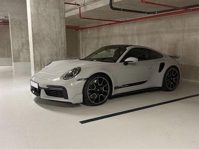 Grau Gebraucht 2023 Porsche 911 Turbo Coupé | 195.000 € (Fairer Preis)