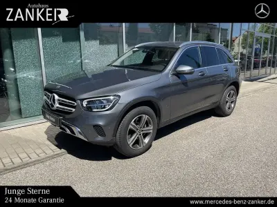 Gebraucht Mercedes GLC200 163 PS (119 kW) 2022 Lack selenitgrau SUV