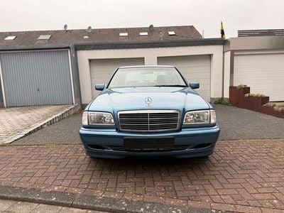 Mercedes C180