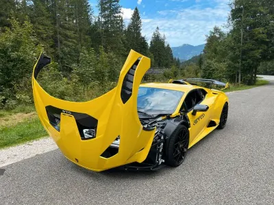 Usata Lamborghini Huracán 640 CV (470 kW) 2024 Giallo Coupé