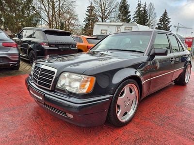 Gebraucht Mercedes E500 AMG 320 PS (235 kW) 1995 Schwarz Limousine