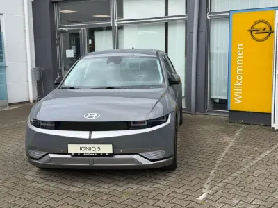 Gebraucht Hyundai Ioniq Techniq 160 kW (218 PS) 2022 Galactic grey / met Kleinwagen