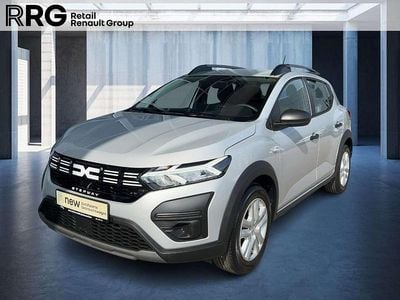 Gebraucht Dacia Sandero Essentiel 101 PS (74 kW) 2024 Grau Limousine