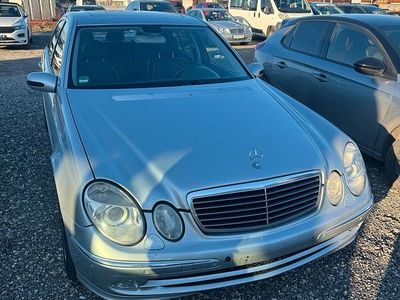 Mercedes E270