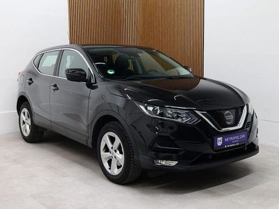 Gebraucht Nissan Qashqai Acenta 116 PS (85 kW) 2017 Schwarz SUV